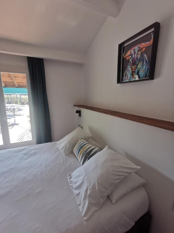 L'Auberge Camarguaise แซ็งต์-มารี-เดอ-ลา-แมร์ ภายนอก รูปภาพ