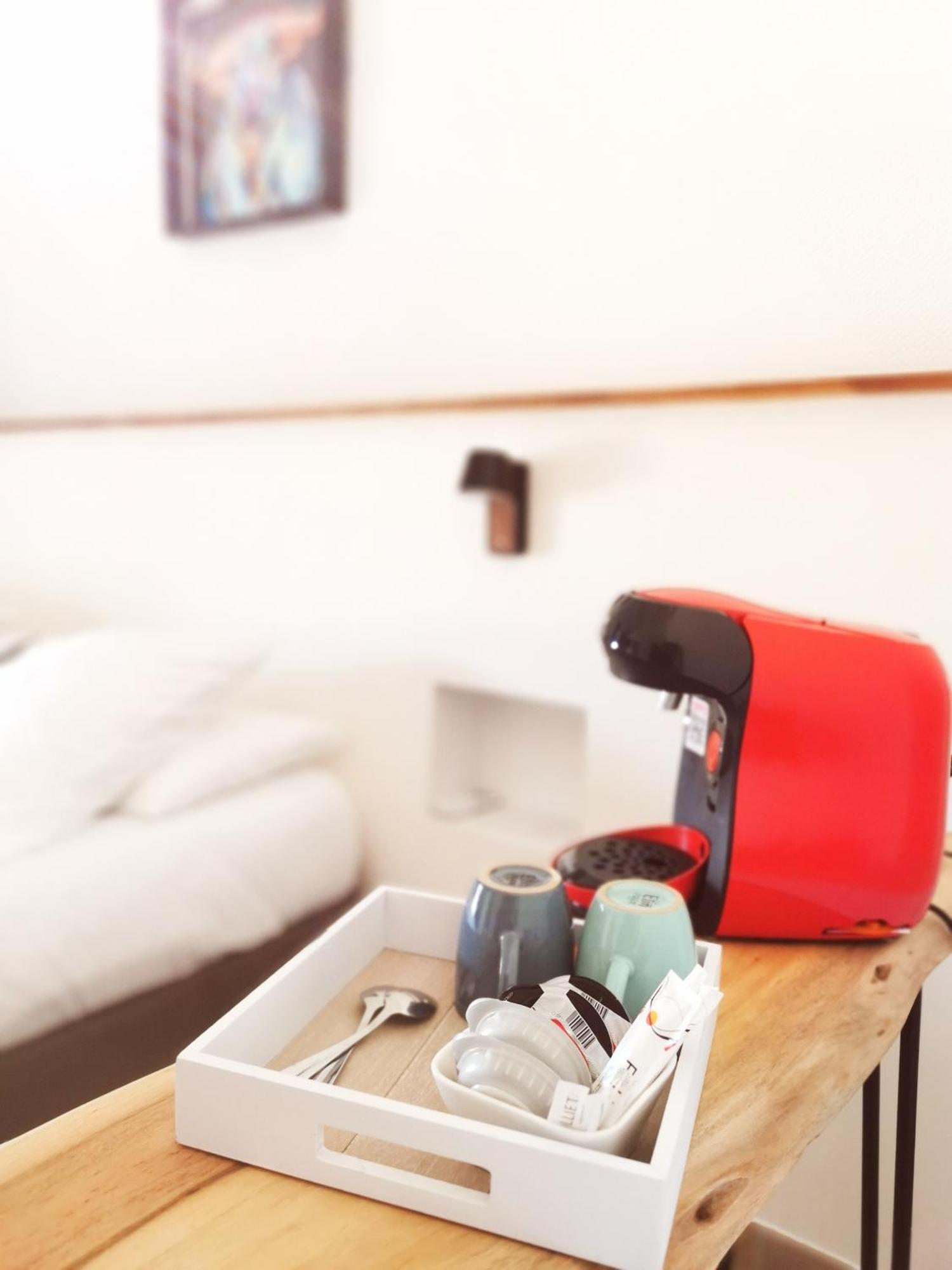 L'Auberge Camarguaise แซ็งต์-มารี-เดอ-ลา-แมร์ ภายนอก รูปภาพ